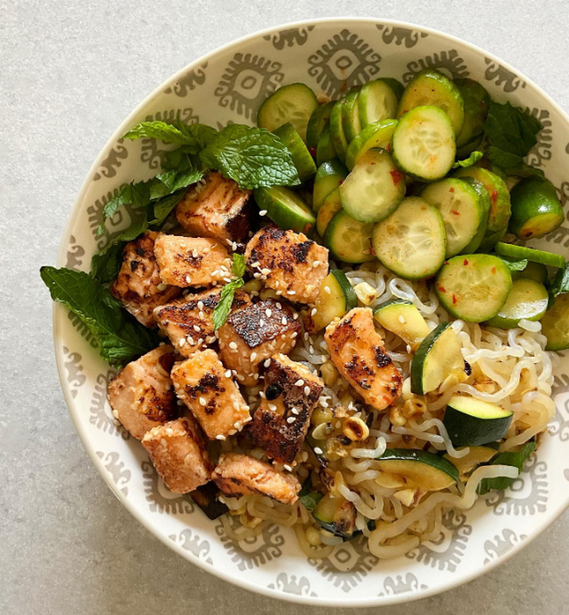 Zucchini & Corn Konjac Noodles with sesame salmon and pickled cucumbers
