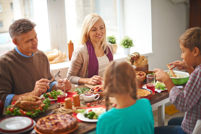 Surviving Thanksgiving: 12 Tips for Staying Healthy this Holiday Season